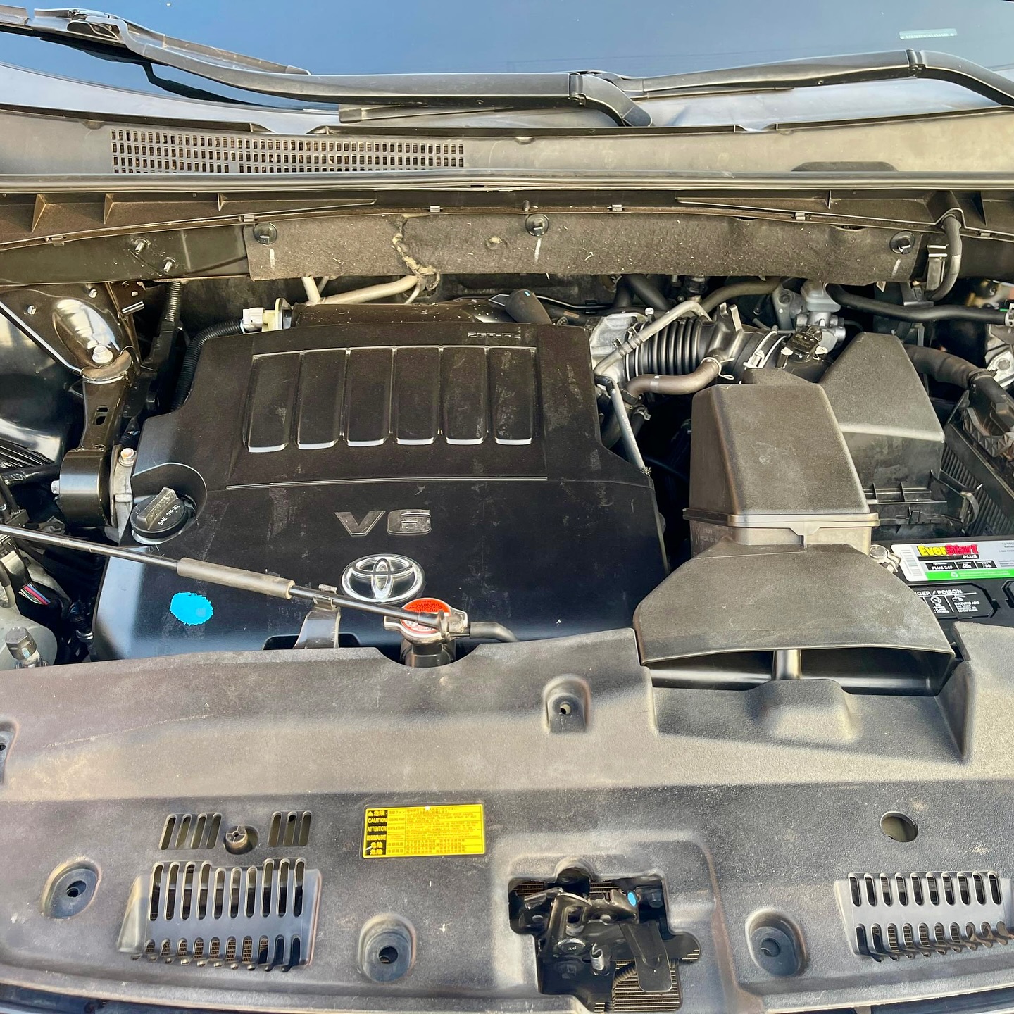 
								2016 Toyota Highlander full									
